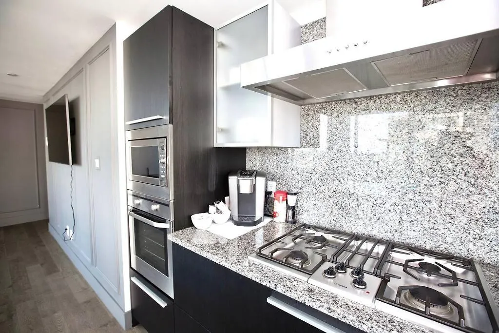 Appartement Waterfalls Hotel In Downtown With Stunning Views! Victoria